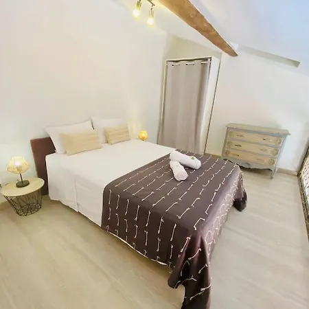Suzon Petit Loft Terrasse Et Clim Cote Mairie