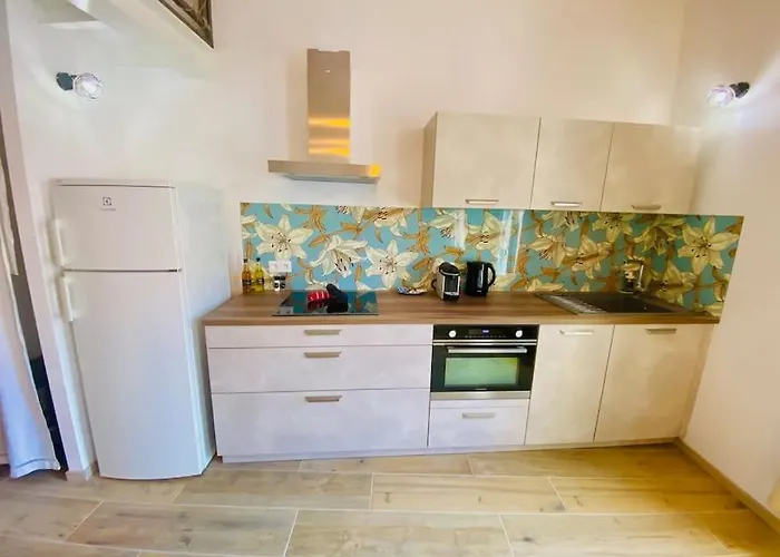 Suzon Petit Loft Terrasse Et Clim Cote Mairie * Σετ